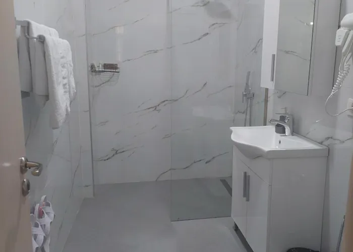 Godard Bed & Breakfast Vlorë