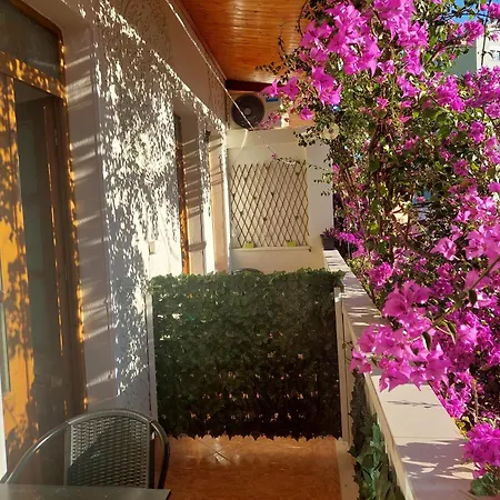 Godard Bed & Breakfast Vlore
